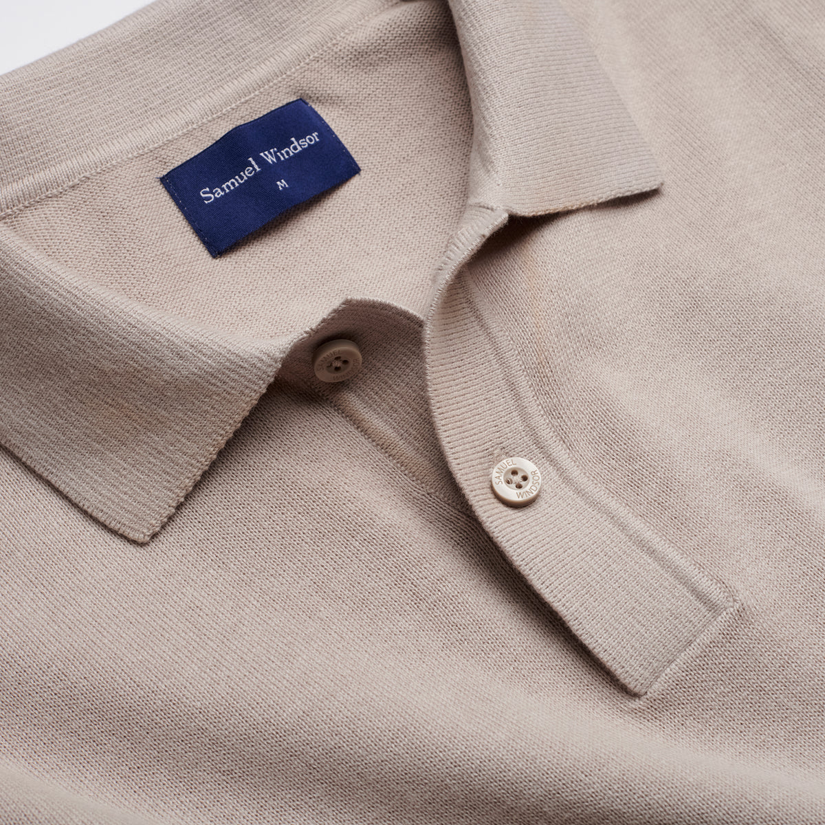 Knitted Polo - Taupe - Neckline Detail