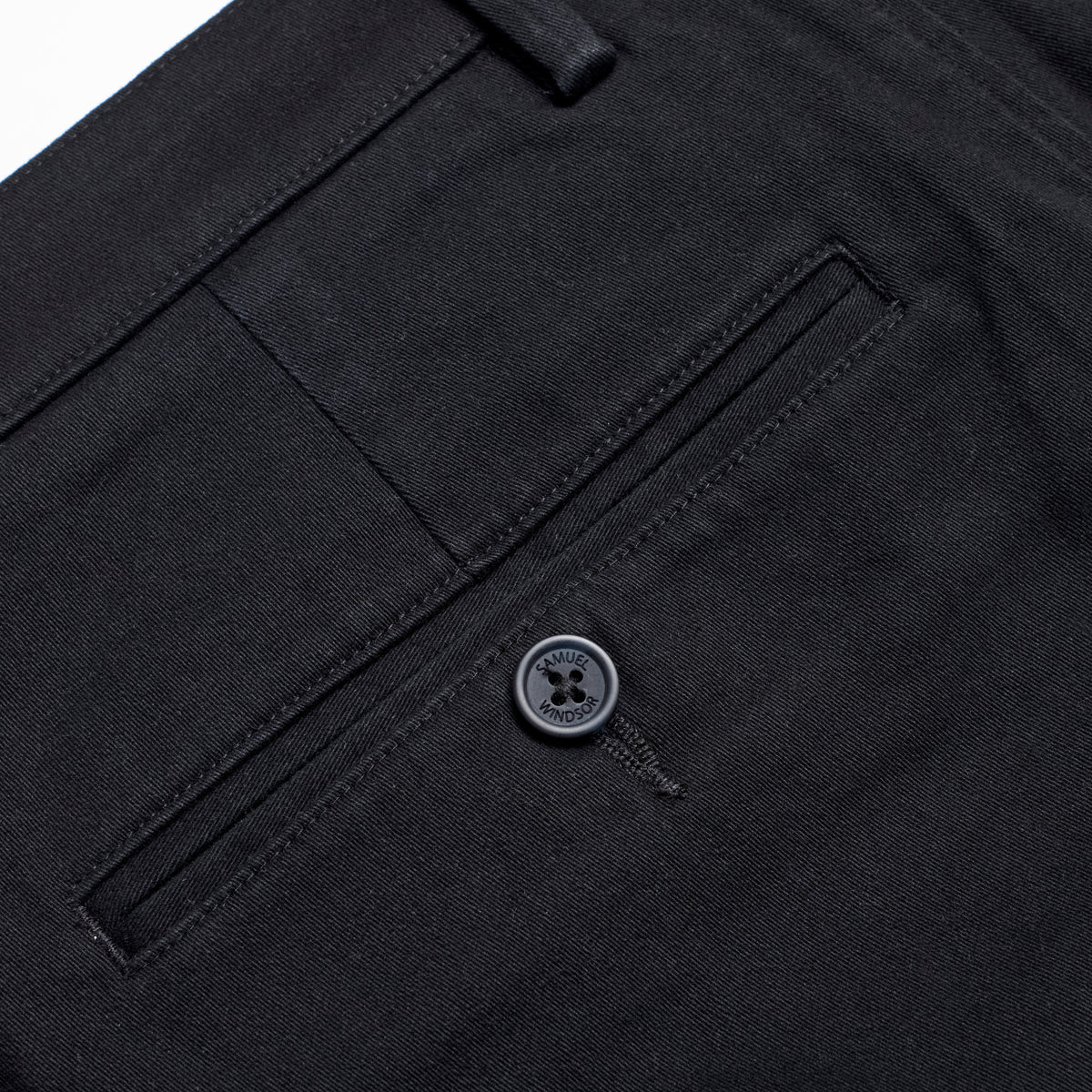 Slim Chino - Black - Pocket Detail