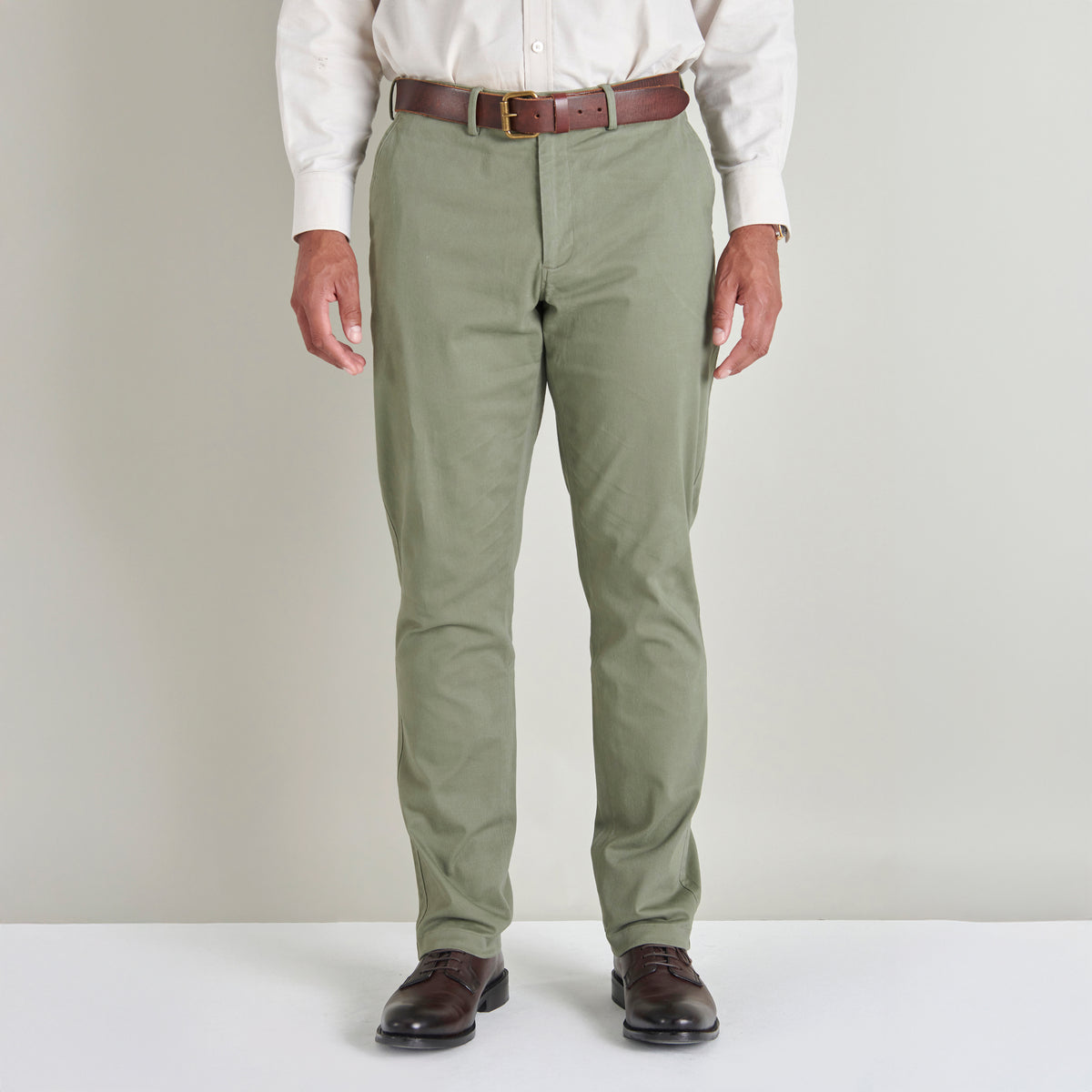 Slim Chino - Sage - Lifestyle Front