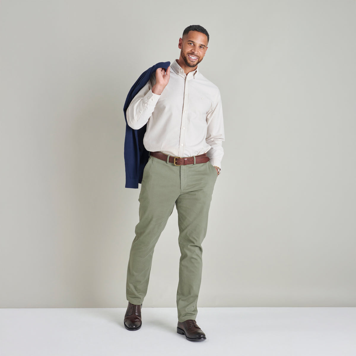 Slim Chino - Sage - Lifestyle Front