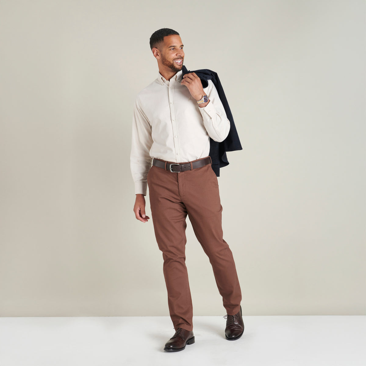 Slim Chino - Mocca - Lifestyle Front